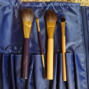 Free Brush Roll! New Tarte Makeup Brushes